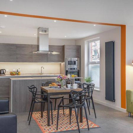 Apartment Three - Free Private Car Park - Sleeps 6 - 3 Shower Rooms - By Ocean City Retreats プリマス エクステリア 写真