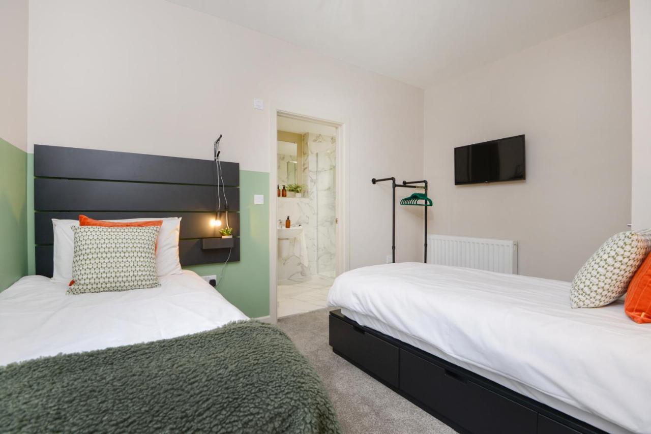 Apartment Three - Free Private Car Park - Sleeps 6 - 3 Shower Rooms - By Ocean City Retreats プリマス エクステリア 写真