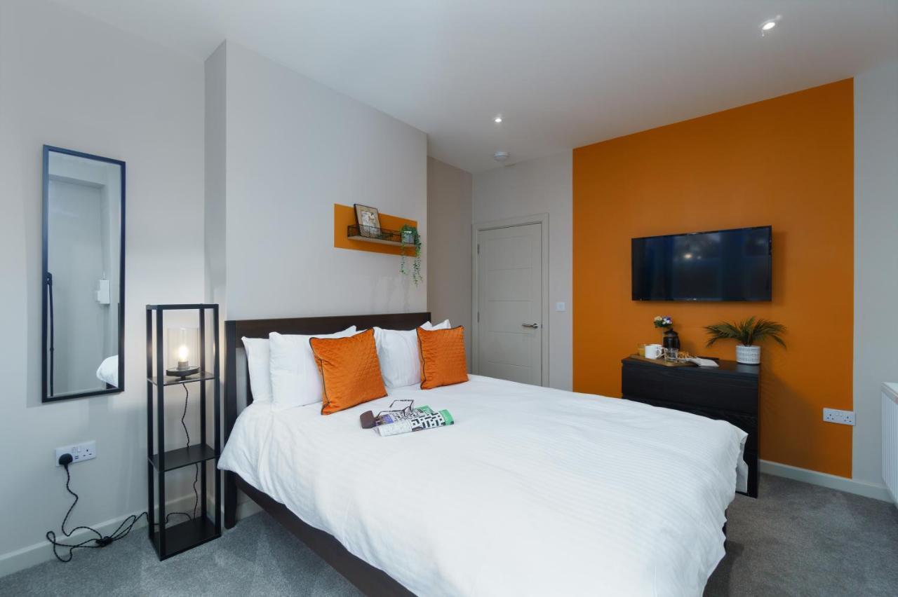 Apartment Three - Free Private Car Park - Sleeps 6 - 3 Shower Rooms - By Ocean City Retreats プリマス エクステリア 写真