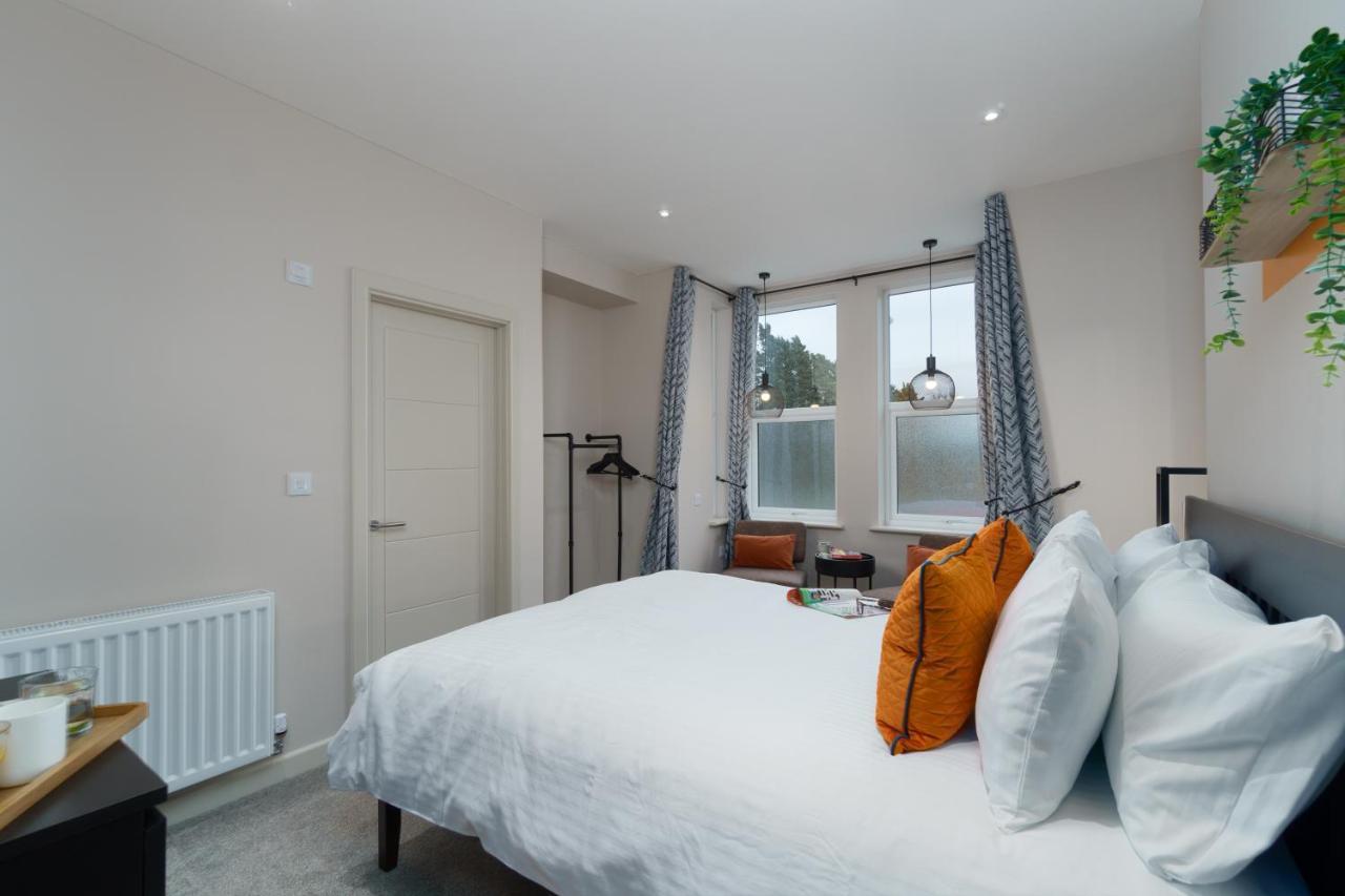 Apartment Three - Free Private Car Park - Sleeps 6 - 3 Shower Rooms - By Ocean City Retreats プリマス エクステリア 写真